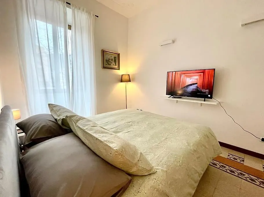 C&Y Apt.Prati - New-Luxury Two Bedrooms Rome Apartment